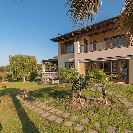 Vilă Russelia Kalavárda