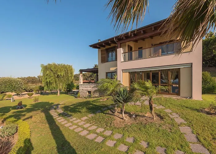 빌라 Russelia Kalavárda