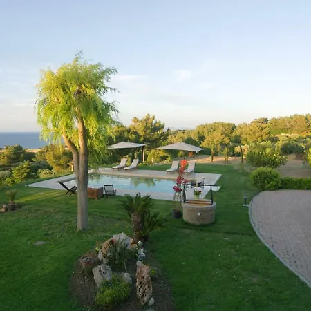 Russelia * Καλαβάρδα